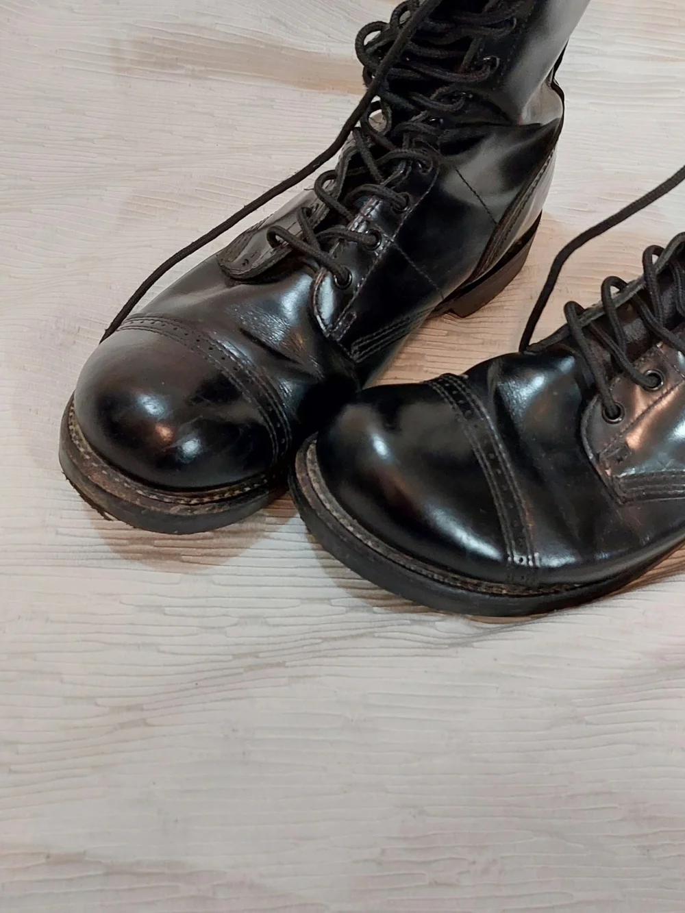 Men's Black Lace-Up Leather Combat Boots